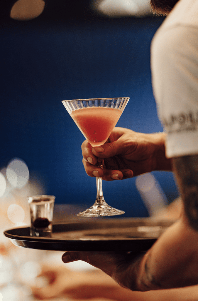 Cocktails festifs pour Noël : des créations aux saveurs épicées